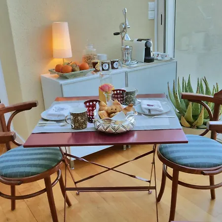 Clos Monicord Bed and Breakfast *