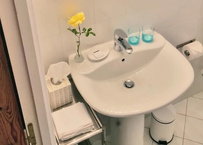 Clos Monicord Bed & Breakfast *